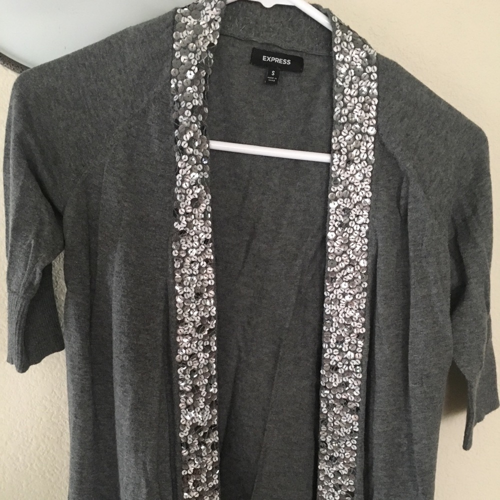 Sweater/cardigan no buttons